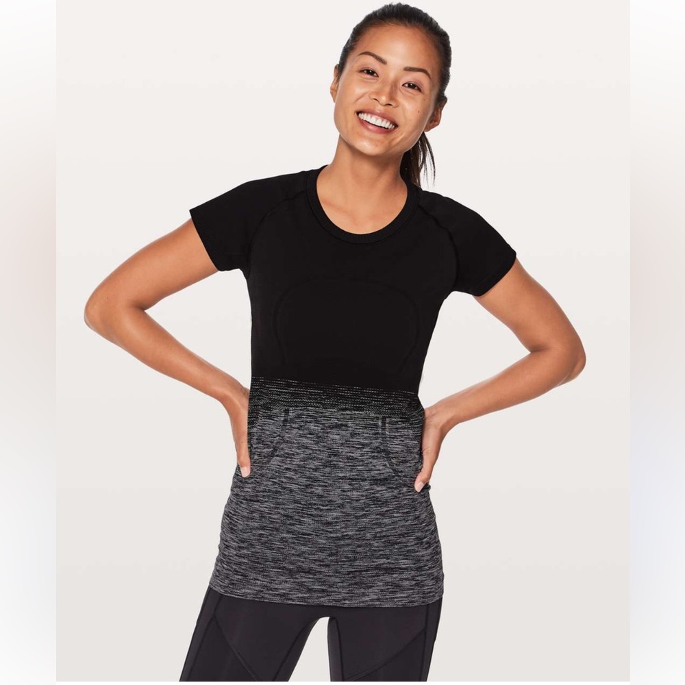 Lululemon Swiftly Tech Short Sleeve Crew Size 2